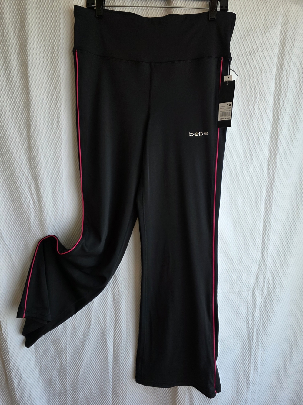 Bebe Women's Size XL Black Sweatpants with Pink Side Piping